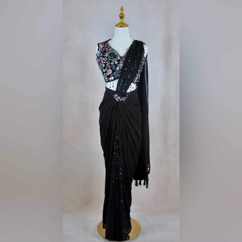 Elegant Black Floral Embellished Dress